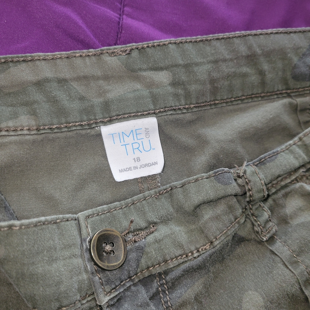 Time and Tru Camouflage Pants